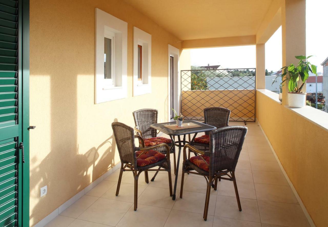 apartman zara Razanj Bagian luar foto