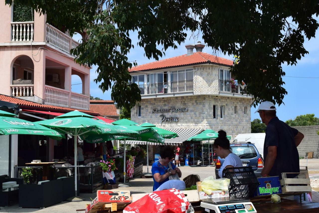 apartman zara Razanj Bagian luar foto