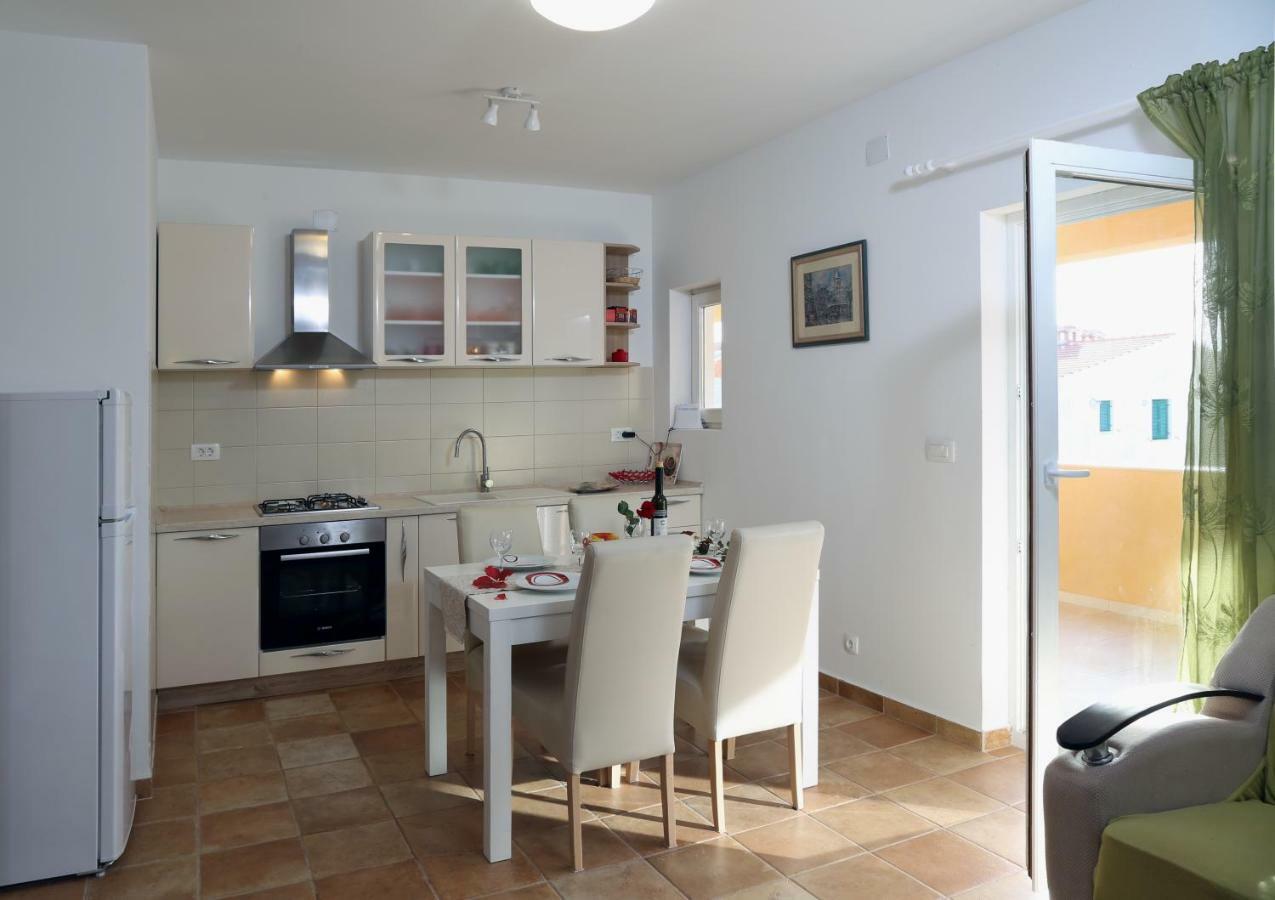 apartman zara Razanj Bagian luar foto